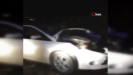 Otomobil, park halindeki araca çarptı: 1 ölü, 7 yaralı