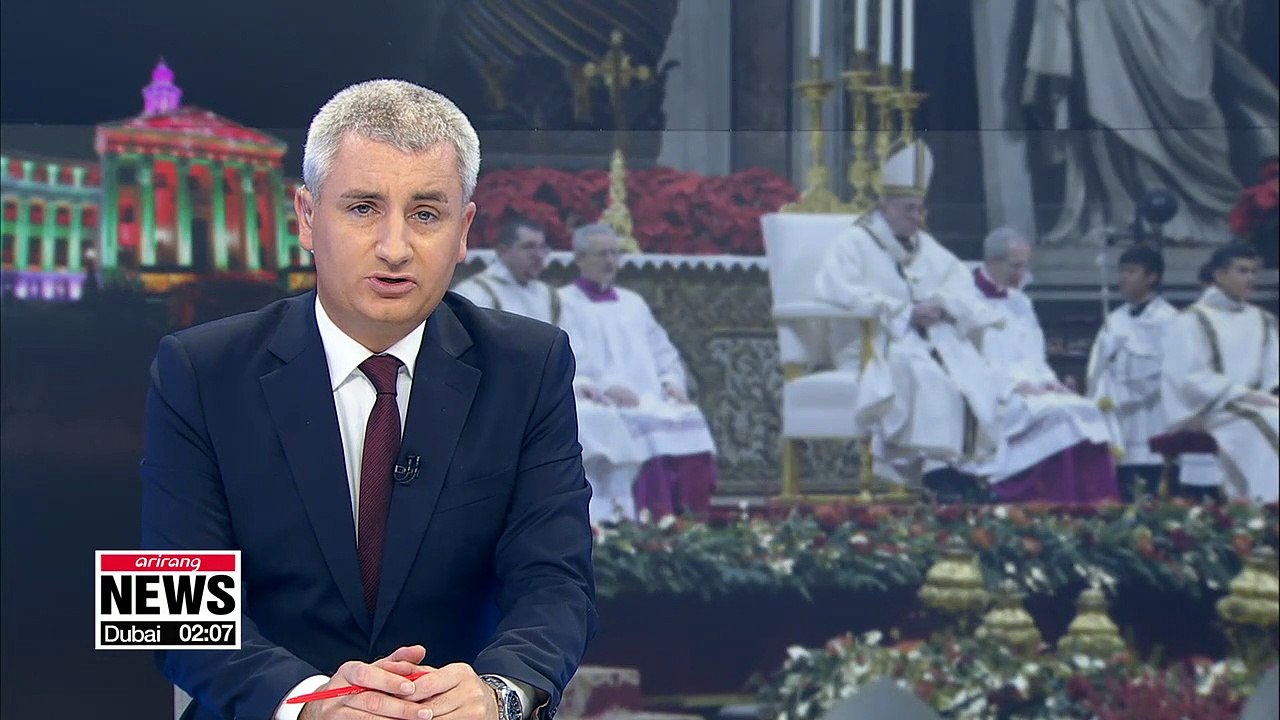 Pope Francis prays for peace on Korean Peninsula during Christmas prayer