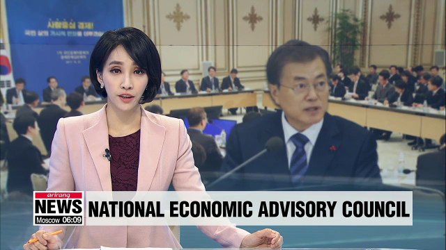 President Moon chairs meeting to inspect S. Korea's economic policy direction for 2019