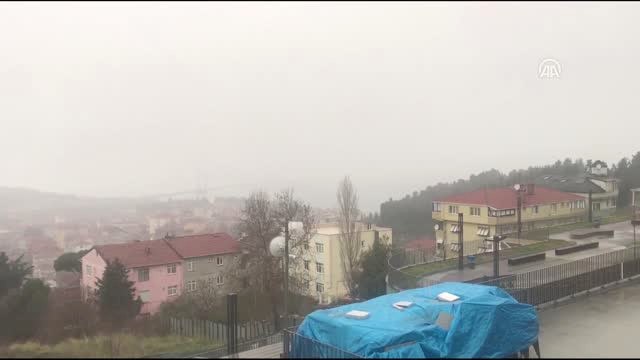 Anadolu Yakasında Kar Yağışı Etkili Oluyor