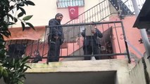 Tartıştığı Karısını Bıçaklayarak Öldürdü