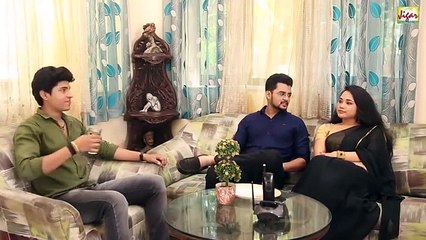 Samany Wali Aunty Say Pyaar|| Full Masti new love story