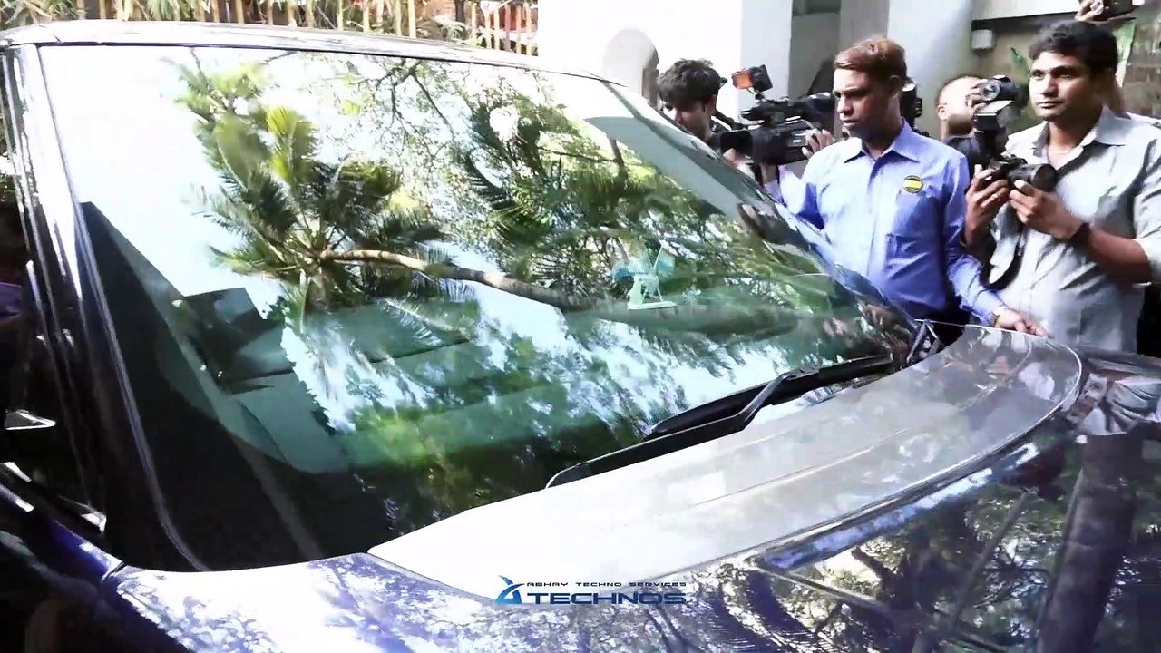 Kapoor Family Christmas Party 2018  Shashi Kapoor's House  Ranbir, Kareena, Saif, Karishma