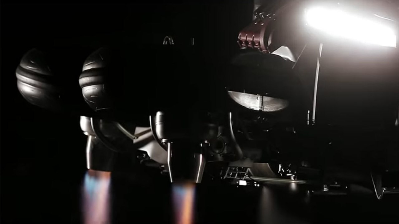 Lazareth LMV 496: el teaser de la moto voladora