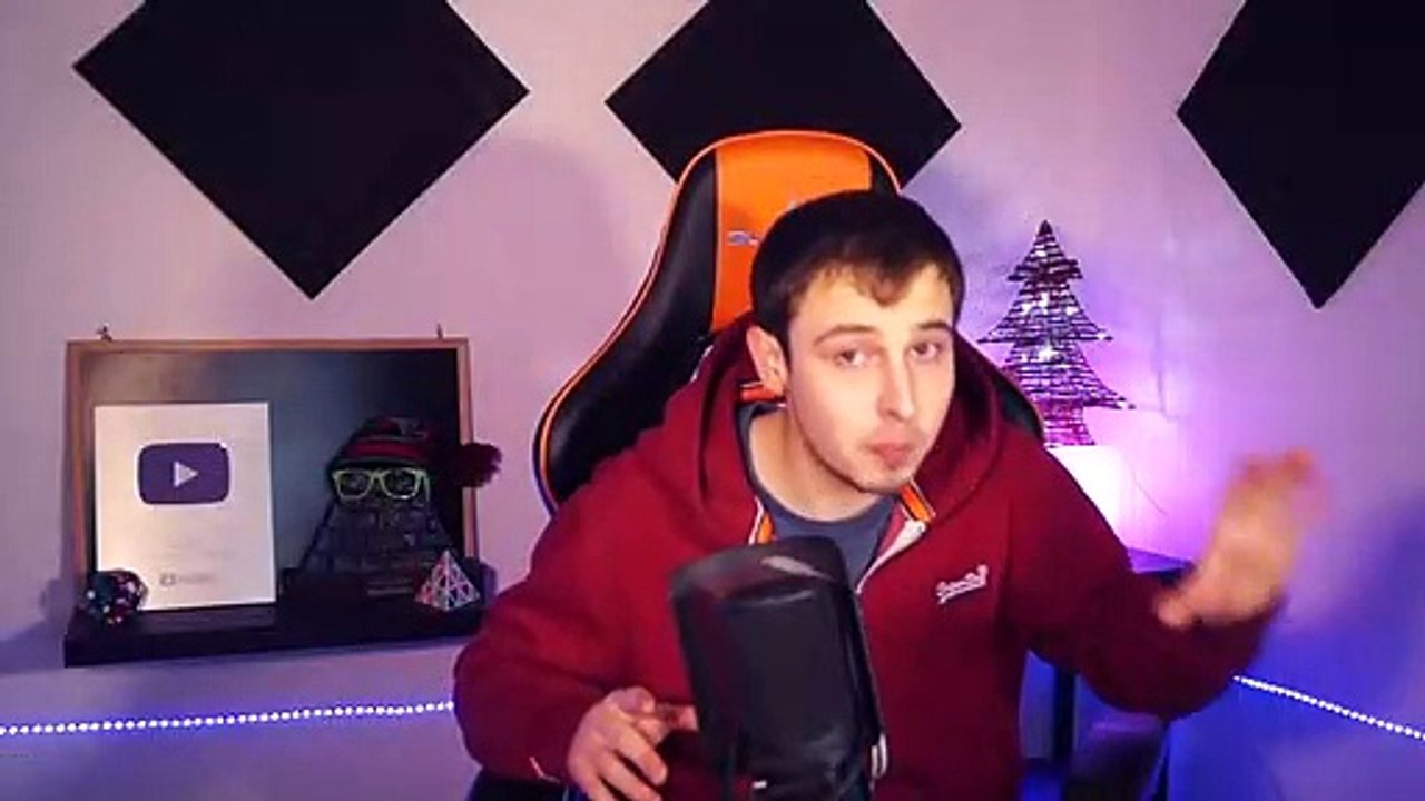Mariale es puesta al descubierto - youtuber manipulando a su audiencia con hackers falsos