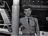 Johnny Hallyday - 'Lass die Leute doch reden' (1965) : Une Performance Envoûtante en Allemand