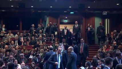 Varank: "Bilim Yapmak İsteyene Türkiye'nin Kapıları Açıktır"