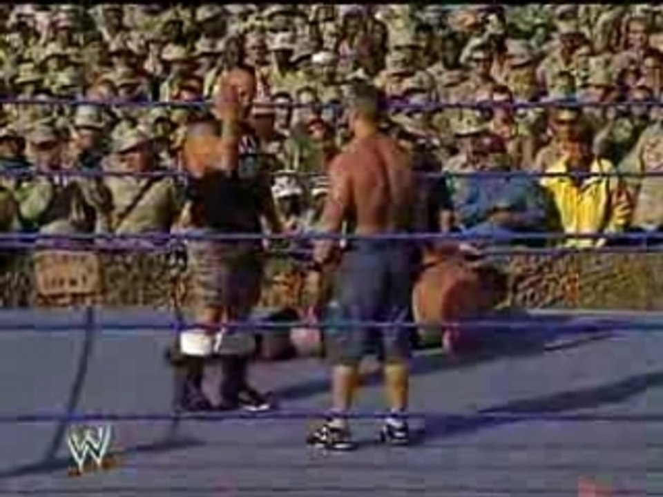 Cena stunnered