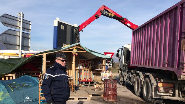 A peine installés, les Gilets jaunes de La Saulce ont été délogés