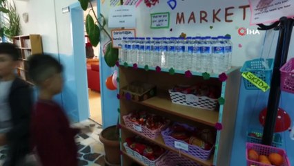 Öğrenciler dürüst alışverişi bu market ile öğreniyor