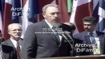 Fidel Castro arrives at the Ibero-American Summit in Viña del Mar 1996