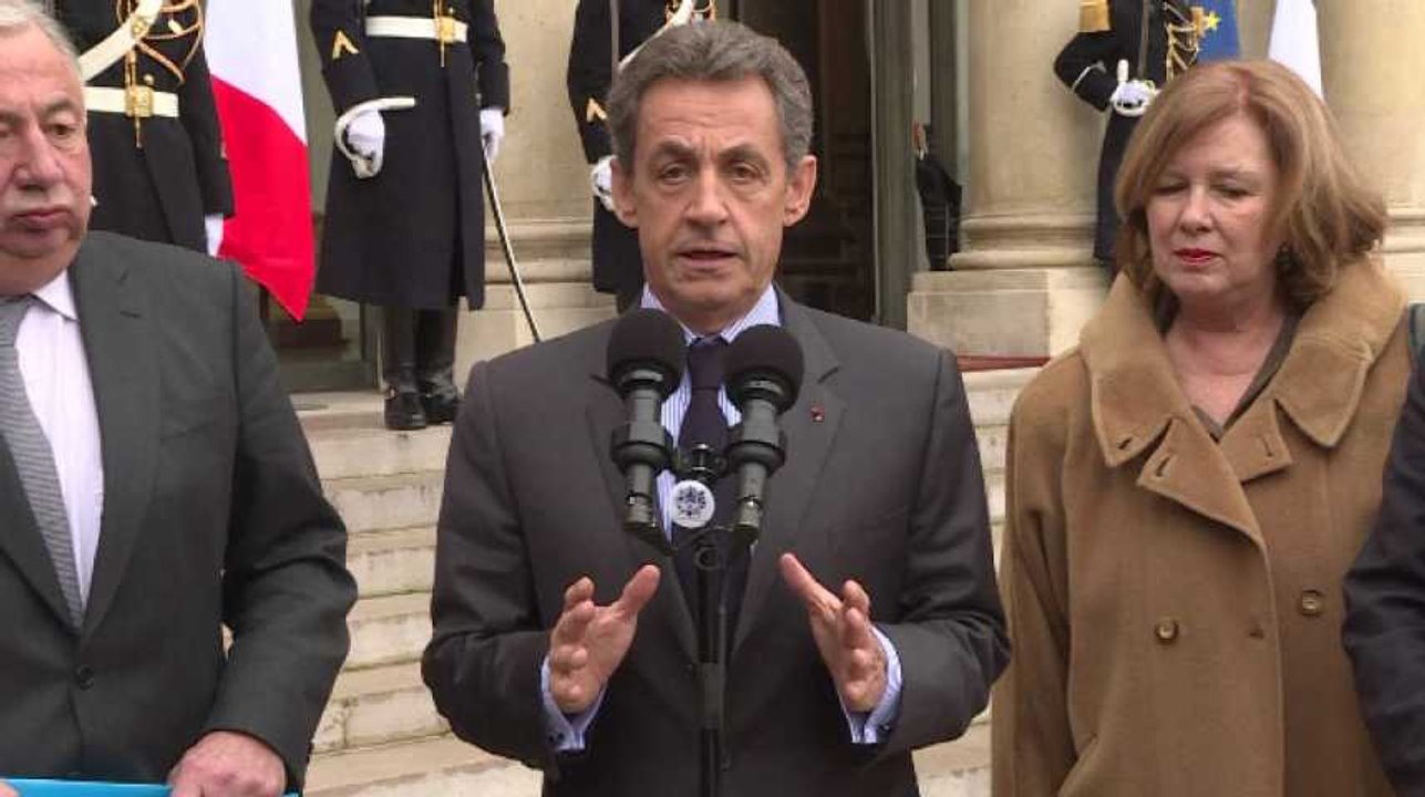 Sarkozy prêt à voter la déchéance de nationalité pour les binationaux