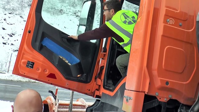 Türk Kızılay 'kar kaplanları'nın içini ısıtıyor - DÜZCE