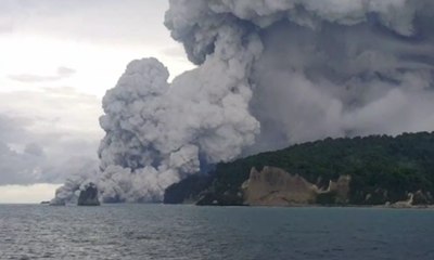 Kapal TNI AL Pantau Aktivitas Gunung Anak Krakatau
