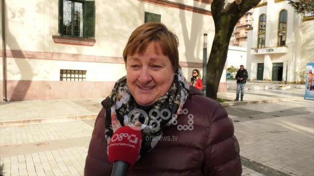 Ora News - Ndryshime në qeveri? Qytetarët: Politika ka nevojë për emra të rinj