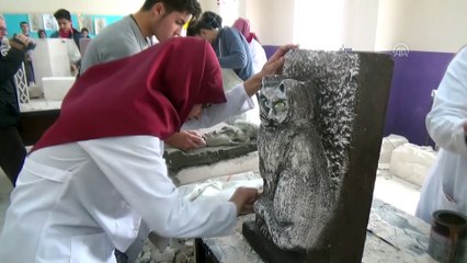 Öğrenciler hayallerini sanata yansıtıyor - MUŞ