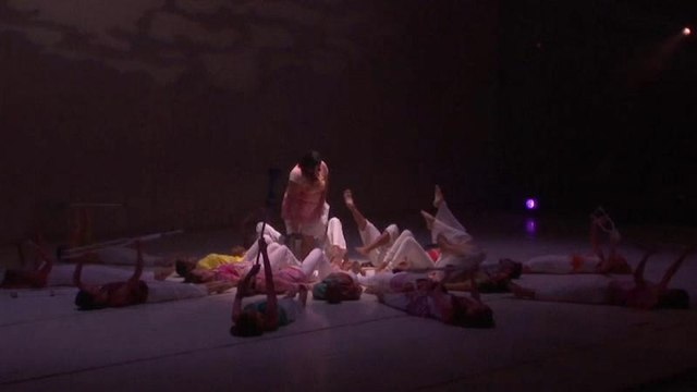 Bailarines con discapacidad protagonizan un emotivo espectáculo en Venezuela