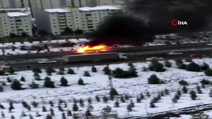 Başkent'te Servis Minibüsü Alev Alev Yandı