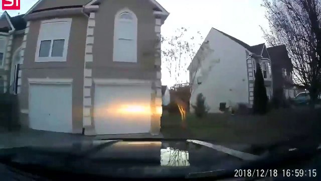 Ce père va regretter d'apprendre la conduite à son petit fils de 15 ans