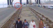 Düğün Çekiminde Kullanılan Drone, Trafik Kazasını Saniye Saniye Kaydetti