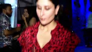 Kareena Kapoor Khan So Much Drunk That She Needs Support To Walk