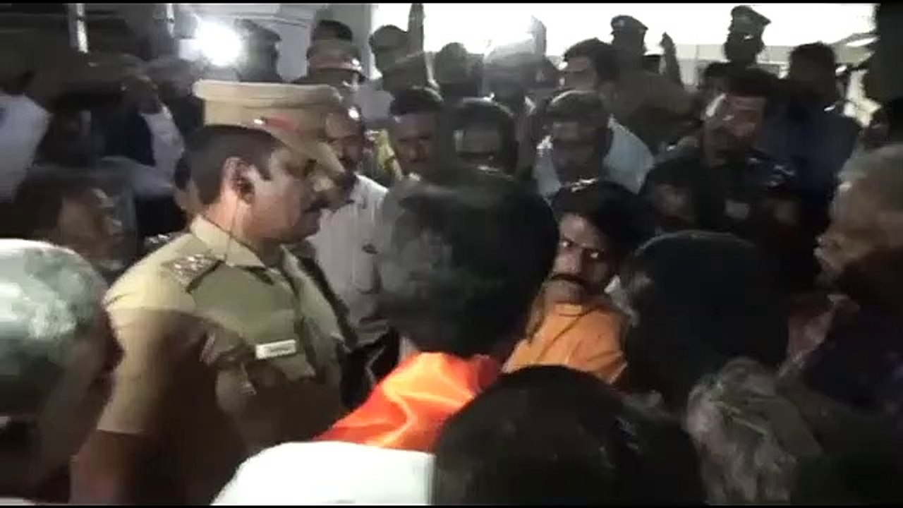 சர்ச்சுக்குள் புதைக்கப்பட்ட உடல்.. போலீஸ் குவிப்பு!- வீடியோ