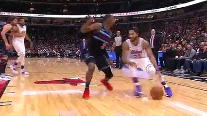 Le public de Chicago chante des "MVP, MVP" pour Derrick Rose