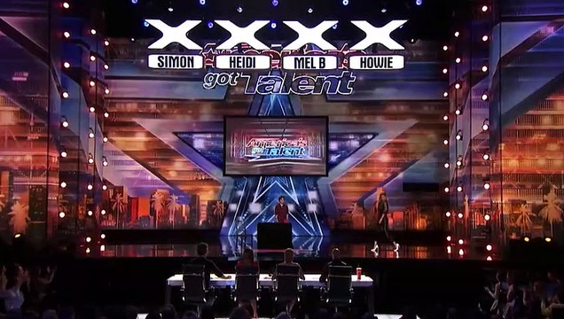 CRAZY MAGIC! Card Magician SHOCKS Tyra Banks on Stage! America's Got Talent Magicians Got Talent