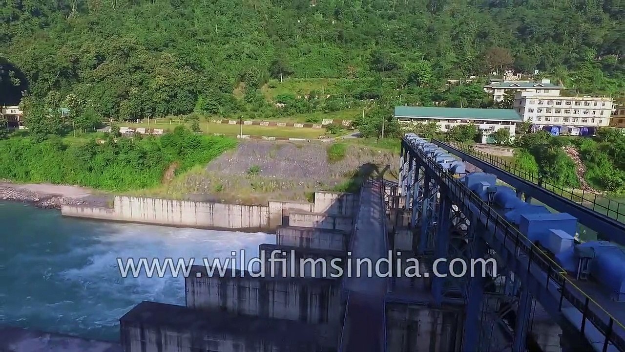Himalayan dams and hydropower - environmental d...