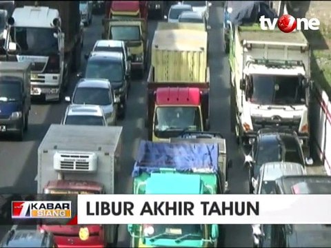 Liburan Akhir Tahun, Tol Jakarta-Cikampek Macet