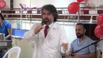 İzmir Kanser Hastaları İçin Yılbaşı Partisinde Eğlendi