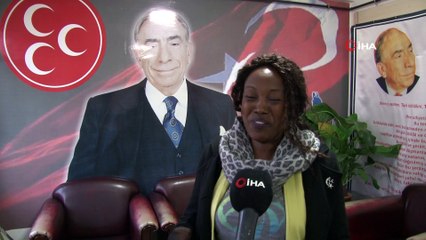 Bahçeli hayranı Etiyopya asıllı öğretmen, MHP’ye üye oldu