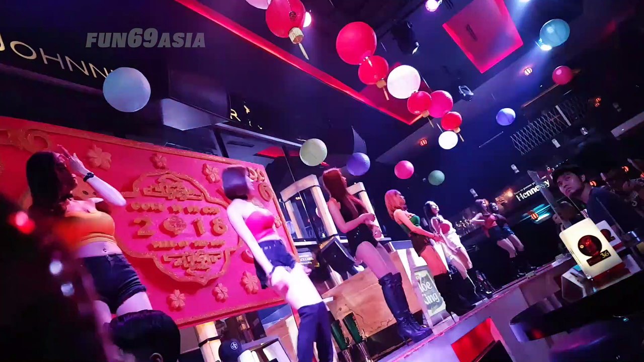 Jakarta Nightlife - Club36 with Ladies