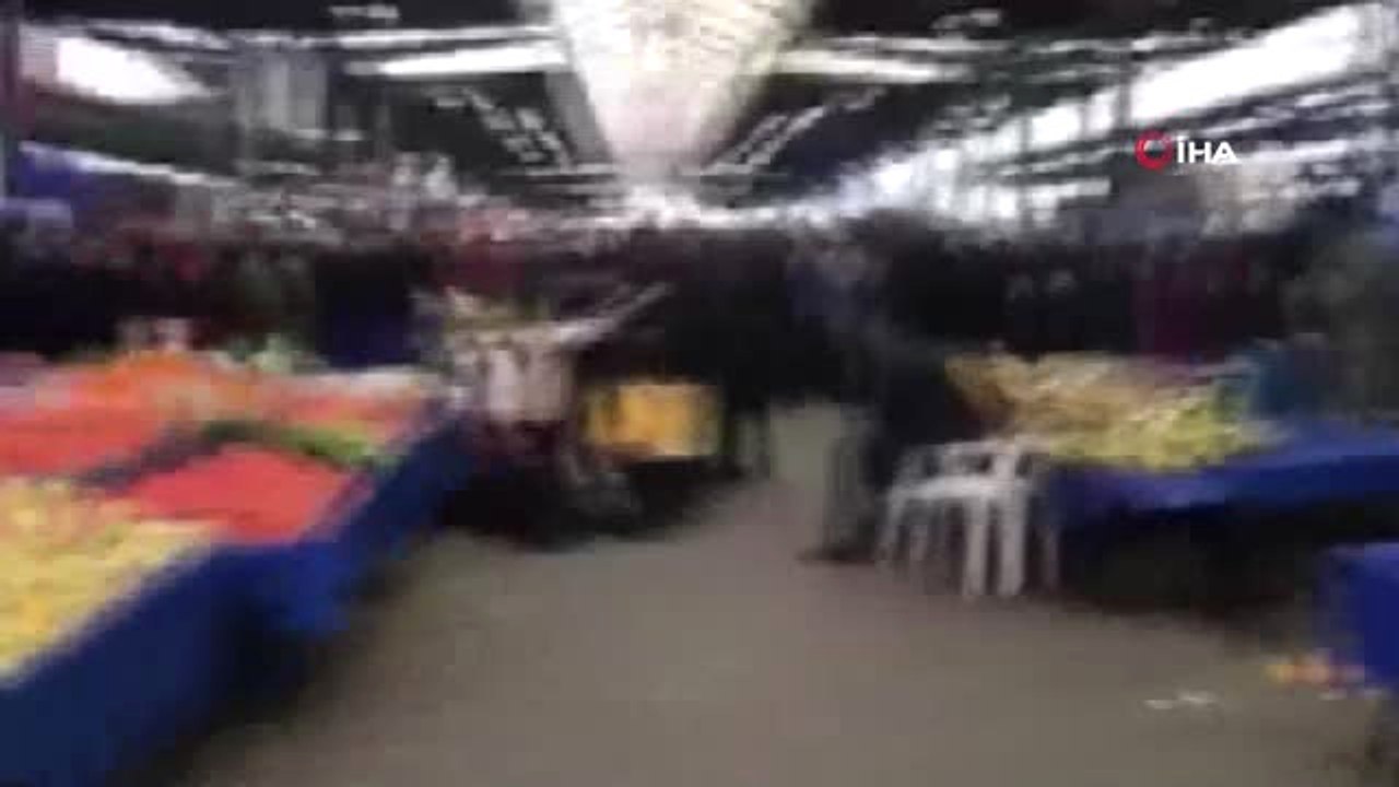 Pazarda Alışveriş Yaparken Vurulan Kadın Yaşamını Yitirdi