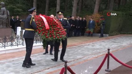 İçişleri Bakanı Soylu, Azerbaycan ve Türk Şehitliği'ni Ziyaret Etti