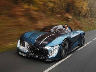 On a conduit le concept DS X E-Tense (2018)