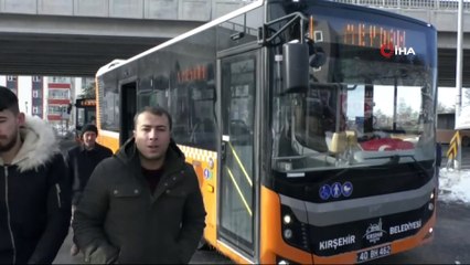 "Git Evinde Bulaşık Yıka" Dediler, Pes Etmedi Otobüs Şoförü Oldu