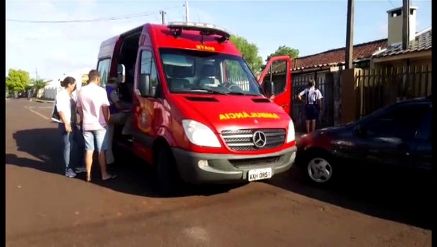 Homem fratura o braço ao cair de telhado no Bairro Universitário