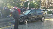Pa Koment - Fier, digjet makina në qendër të qytetit - Top Channel Albania