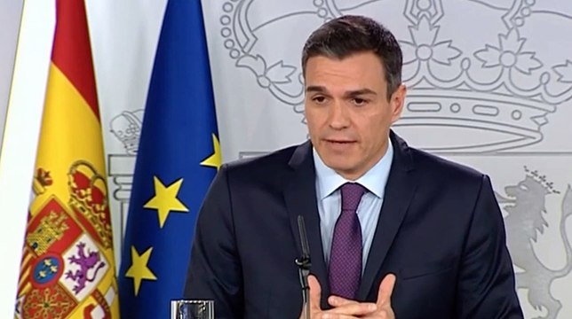 Sánchez apoya la foto de Mendia con el etarra Otegi: En estas fechas se suelen hacer estas imágenes