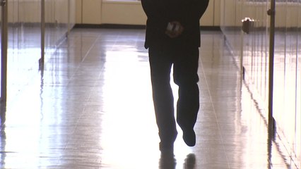 "건설업자에 靑 인사 청탁"?...남은 의혹 결국 수사로 / YTN