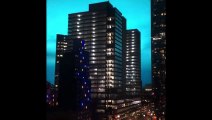 Une étrange lumière bleue vue cette nuit dans le ciel de New-York a fait penser à une arrivée d'extraterrestre à ceux qui l'ont aperçu