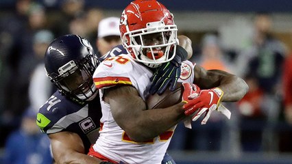 Rapoport details Damien Williams' two-year contract extension