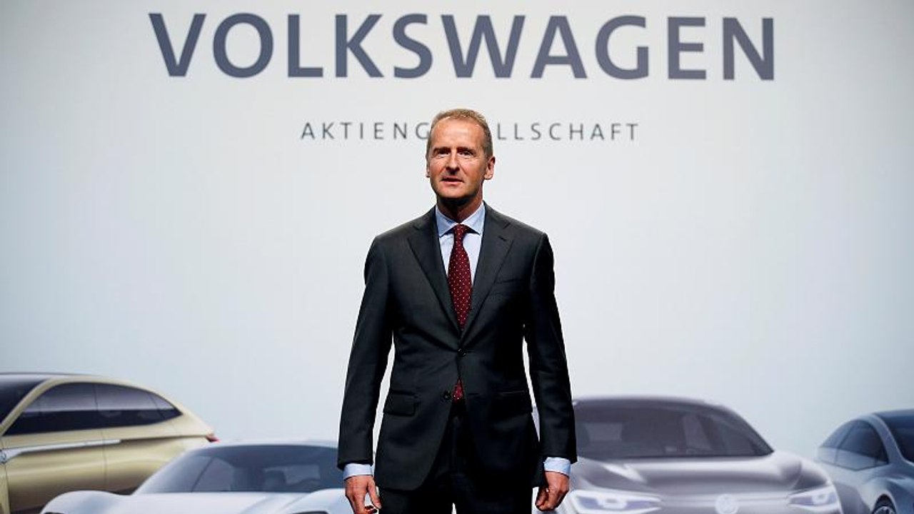 Diesel-Nachrüstung: Verkehrsministerium legt Richtlinien vor - VW rät Kunden ab