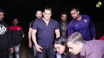 Salman Khan's LOL Moment With Media At Salman's Birthday Party 2018 inside Panvel Farm House