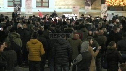 Protesta e Diasporës, emigranti: Të marrim nga një hu dhe ti nxjerrim përjashta