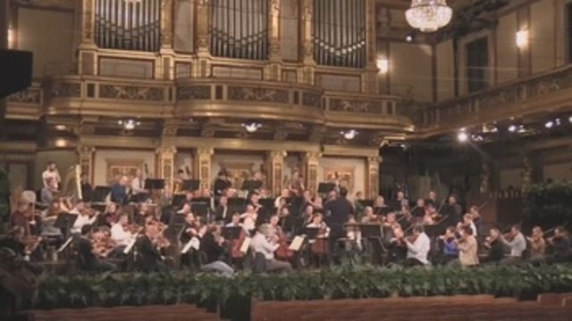 La Filarmónica de Viena ensaya para su concierto más mediático del año
