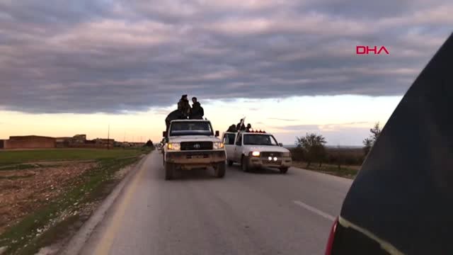 Cerablus'tan Hareket Eden Öso Konvoyu, Münbiç Sınırına Doğru Hareket Ediyor-2