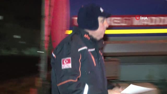 Park Halindeki Tankerden Gaz Sızıntısı İhbarı Ekipleri Harekete Geçirdi