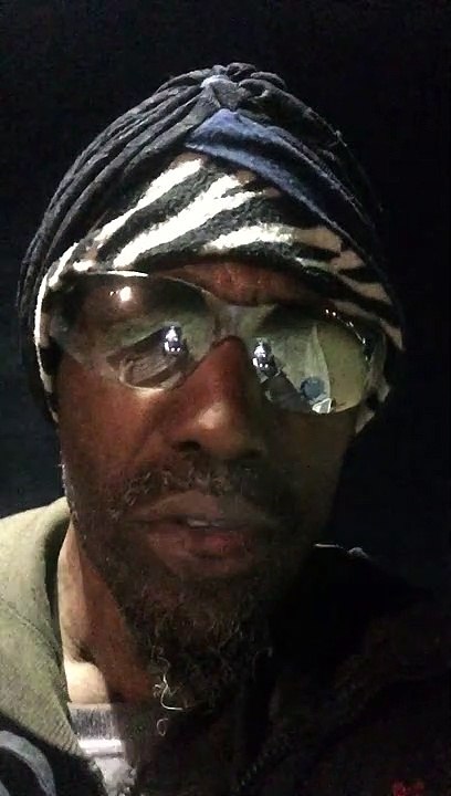 "APT GhettoLove always" - acupela - AlmightyAntho